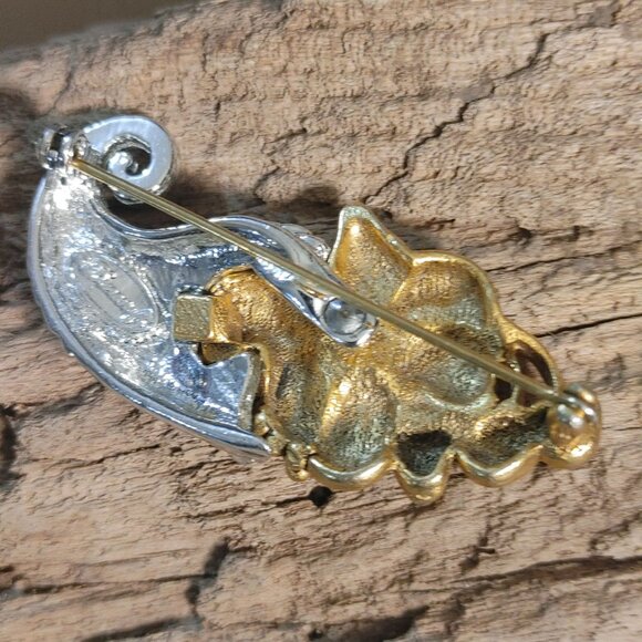 Brooch Pin Vintage Danecraft Cornucopia Gold Silver Toned Collectible Costume - Picture 7 of 10